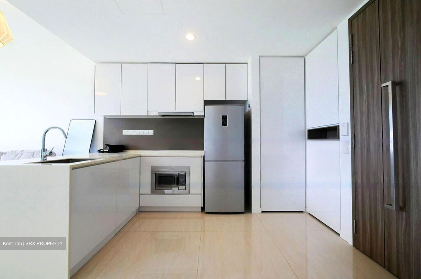 Sky Vue (D20), Condominium #468901321